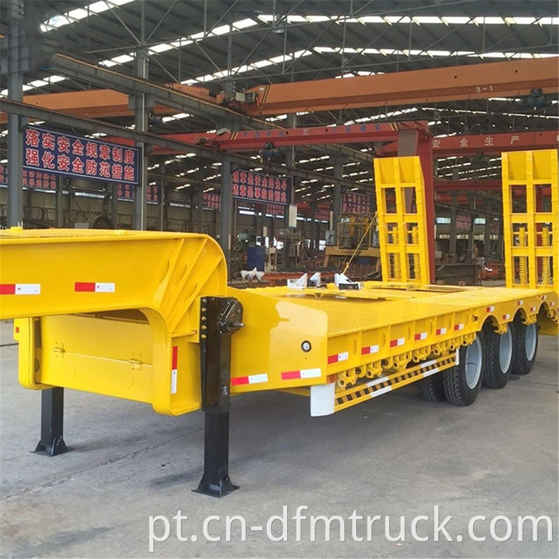 3 Axles Lowbed Semi Trailer4 Jpg